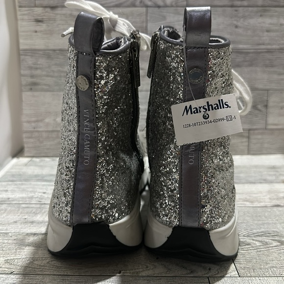 Vince camuto silver glitttery high top sneaker shoes size 4 - Picture 6 of 9